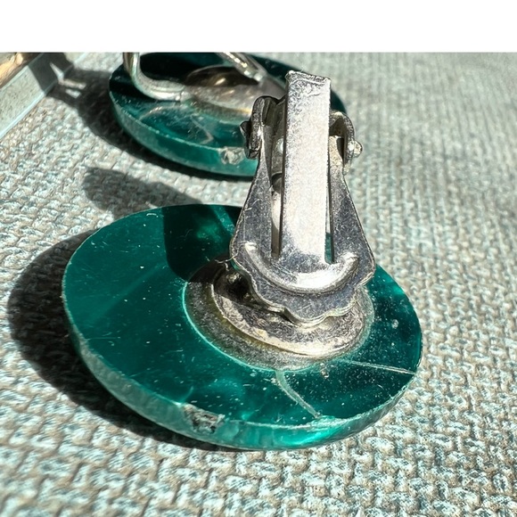 Vintage 80s plastic turquoise ear clips - Picture 4 of 7